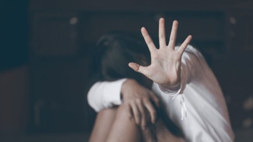 Taubstumme (19) von Jugendlichen vergewaltigt: Rache nach Anzeige - Väter ermorden Mutter des Missbrauchsopfers