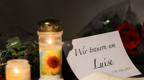 Abschied von Luise aus Freudenberg: So verabschieden sich Freunde und Familie von der getöteten Zwölfjährigen