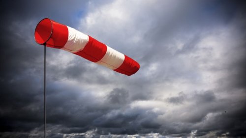 Wetter in Cottbus heute: Sturm-Gefahr! Mit DIESEN Windgeschwindigkeiten müssen Sie rechnen