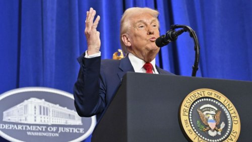 News des Tages am 15.03.2025: Donald Trump im Angriffsmodus: Korrupt und illegal! / Donald Trump gegen Selenskyj: Wir hatten eine Abmachung!