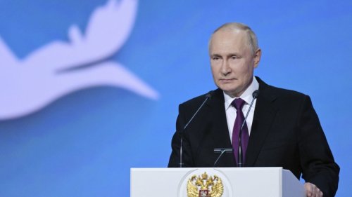 Wladimir Putin völlig irre: Botox, Augen-OP, Hautpeelings! Strebt der Kreml-Tyrann so nach ewiger Jugend?