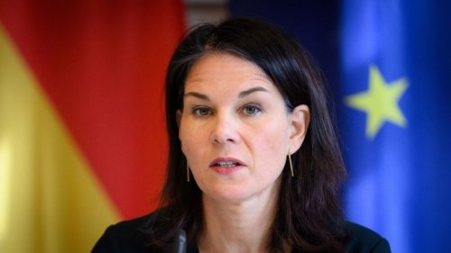 Annalena Baerbock: "Halbwahrheiten"! Außenministerin böse attackiert nach Putin-Angriff