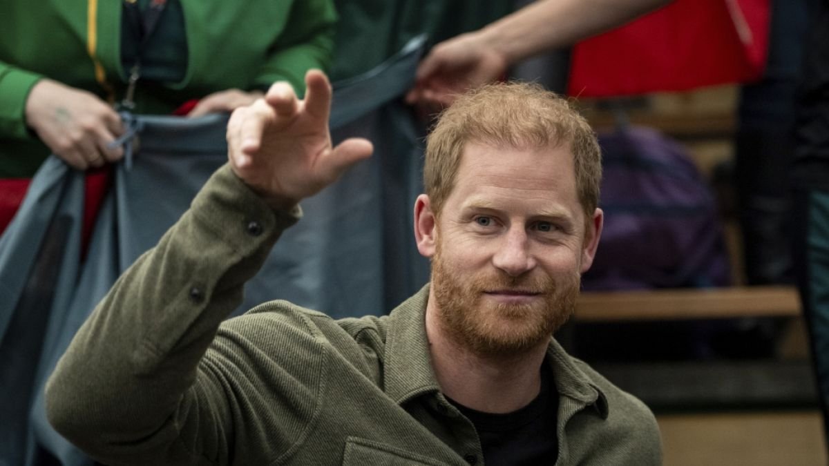 Donald Trump vs. Prinz Harry: Rauswurf vereitelt - Foto zeigt Exil-Royal mit Siegerlächeln