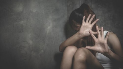 Gruppenvergewaltigung schockt Österreich: Lehrerin von Jugend-Bande erpresst, vergewaltigt und geschwängert