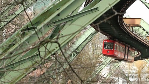 Bahninfos NRW aktuell: Bahnsteigwechsel und nötiger Umstieg auf der Linie RE 14 in Dorsten