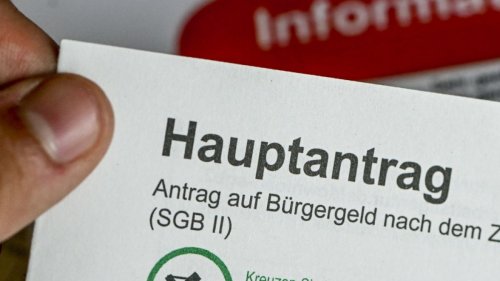 Neue Bürgergeld-Erhöhung: Spar-Schock für Empfänger! Ampel-Parteien toben wegen FDP-Forderung