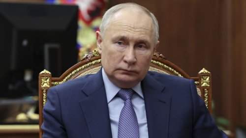 Wladimir Putin: Kreml-Chef befiehlt der Schwarzmeerflotte die Flucht