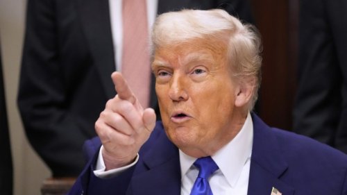Donald Trump: "Der Kampf hat gerade erst begonnen!" US-Präsident vergisst sich bei Wutanfall komplett