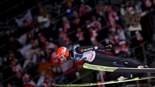 Skispringen Weltcup 2021/22: Wie schlagen sich die deutschen Skispringer heute?