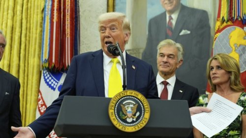 Donald Trump: "Medizinischer Notfall" im Weißen Haus - Trump muss Pressekonferenz abbrechen
