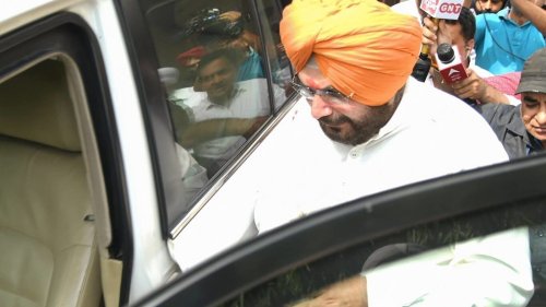 No 'Half Volleys' for Sidhu as Punjab Minister Rules Out Granting Special Status in Jail