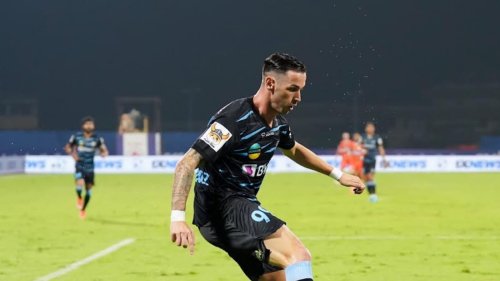 ISL: Alvaro Vazquez Says Ultimate Goal is to Win Matches and Trophies with FC Goa