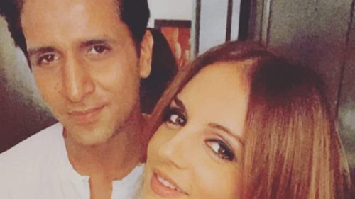 Rumoured BF Arslan Goni's Cute Comment on Sussanne Khan's Mirror Selfie Leaves Her Blushing