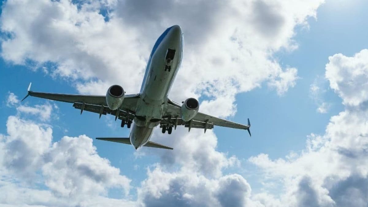 IndiGo Passenger Alleges 15% Extra Charge On Card Payments For Meals: ‘Just Because You Chose To Pay Digitally...’