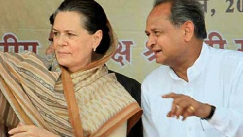Pilot Will Fly The Coop, Has Only 18 MLAs, And Lumpen, Arrogant Supporters: What Gehlot Wrote for Sonia