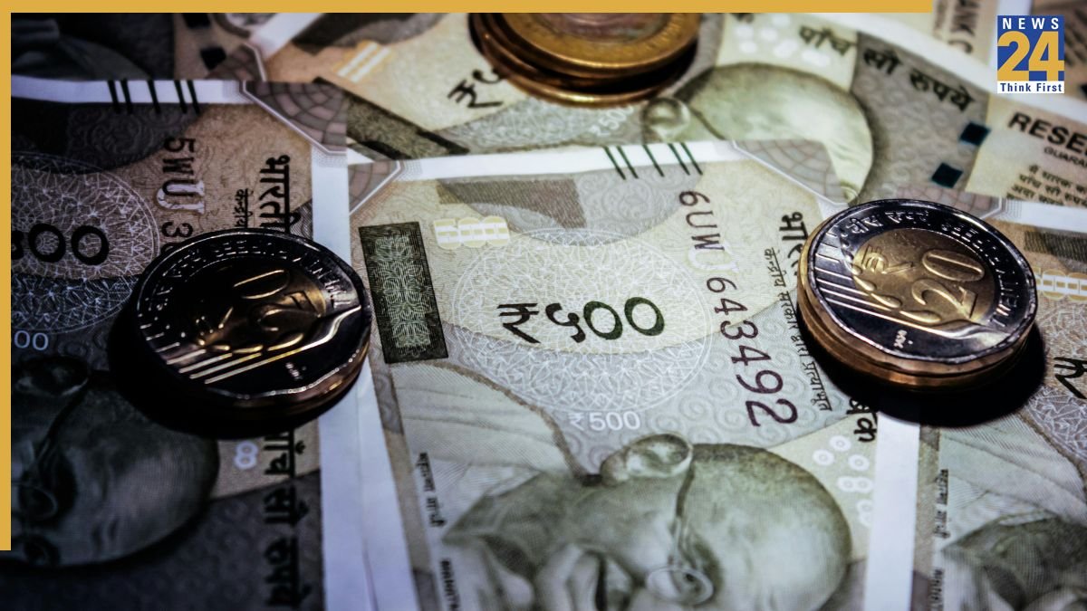 Rupee crashes to 92.42! What’s behind the sharp fall against the dollar?