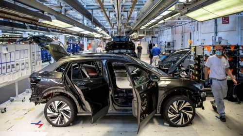 VW: 500 Mitarbeiter werden gefeuert!