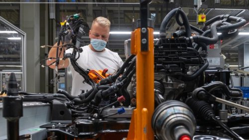 VW sperrt Mitarbeiter ein – das steckt hinter der Methode