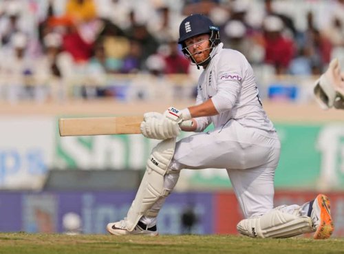 Spinners keep India well in the hunt as England build fourth Test lead
