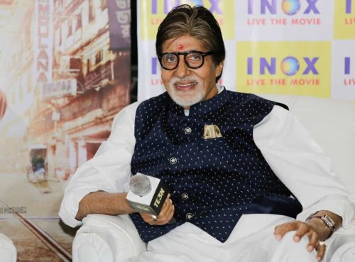 Bollywood Star Amitabh Bachchan Injured While Shooting Film In India ...