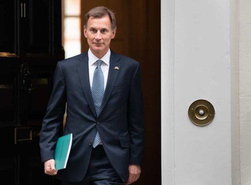 Jeremy Hunt in plea to early retirees: ‘Britain needs you’