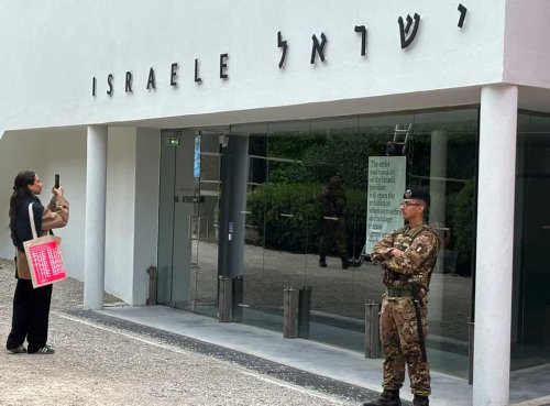 Artist refuses to open Israeli pavilion at Venice Biennale until ceasefire