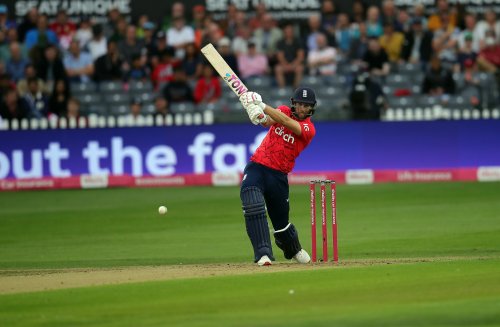 Dawid Malan shines at Headingley as Trent Rockets sink Northern Superchargers