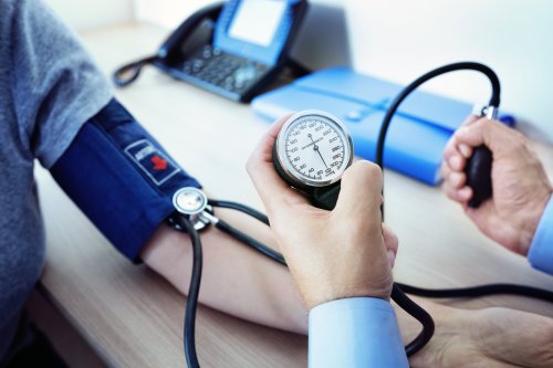 7 health benefits of lowering your blood pressure and how to do it