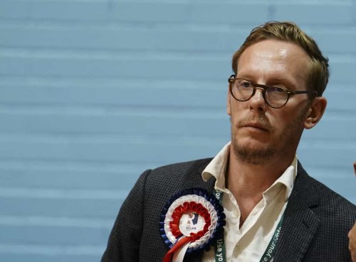 Laurence Fox barred from London mayor race after nomination forms error