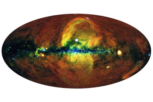 The Milky Way's black hole burped out two colossal X-ray bubbles