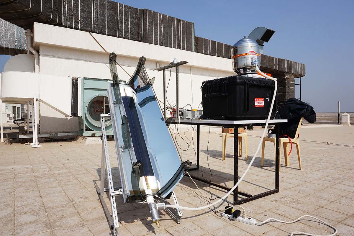 Portable device uses solar power to sterilise medical equipment