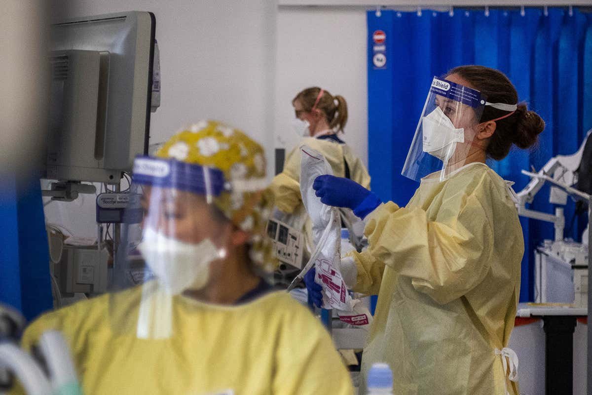 UK coronavirus variant deadlier but researchers say no need to panic