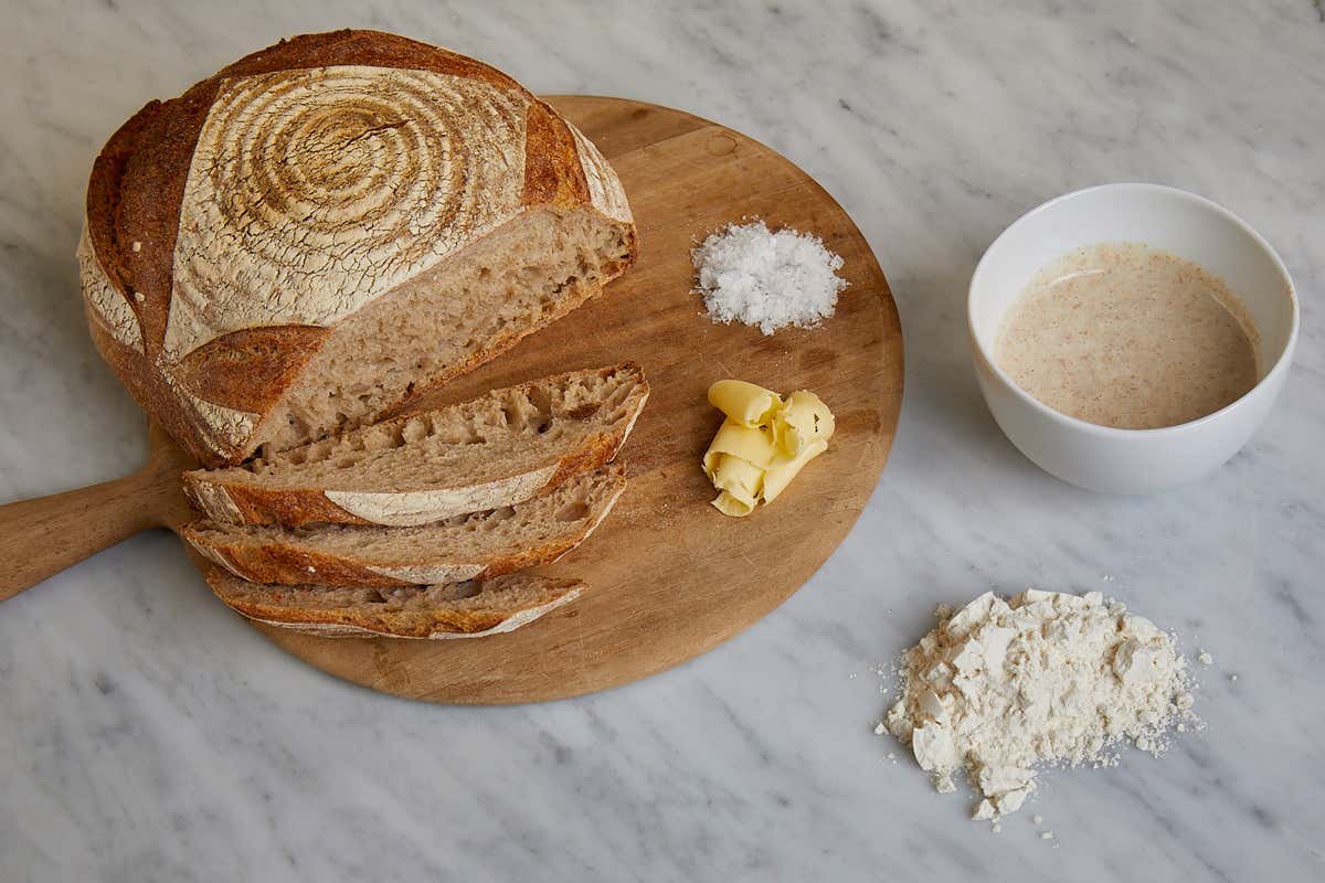 How to make a sourdough starter and delicious sourdough bread