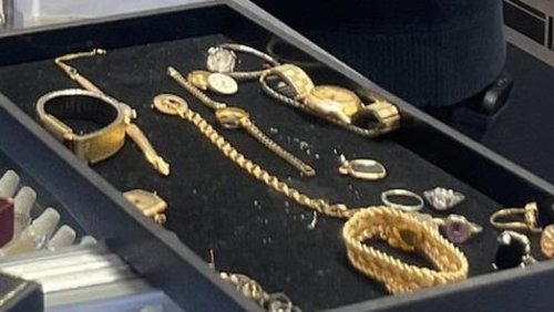 How record-high gold prices impact Long Island