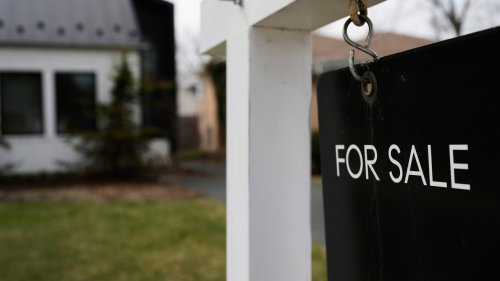 Mortgage rates climb: Average rate on a 30-year home loan hits the highest level in over 14 months
