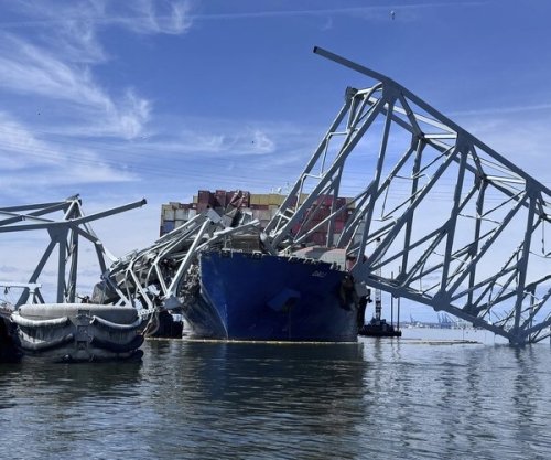 Ship That Collapsed Bridge Had Electrical Issues While Docked