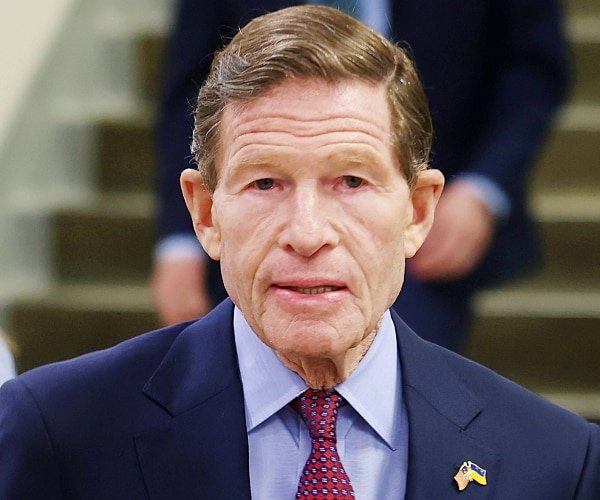 Lawmaker Presses SEC's Top Official After Enforcement Director Quits