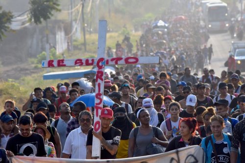 New 2,000-strong migrant caravan heading for US