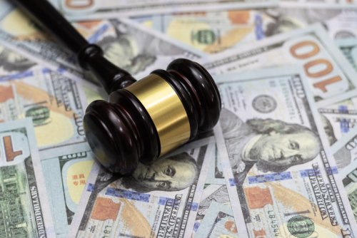 Retired IRS agent imprisoned for bilking elderly woman of life savings