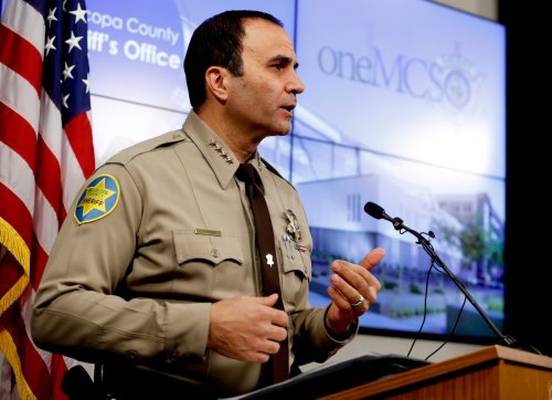 Sheriff in Arizona’s Maricopa County to step down a year early