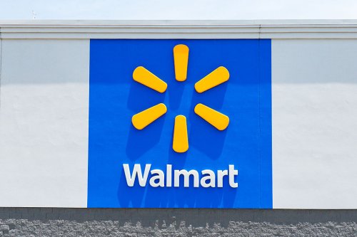 Walmart responds to Trump comment that retailer should ‘eat the tariffs’