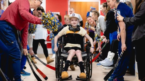 Young Michigan hockey player goes home after months of rehab