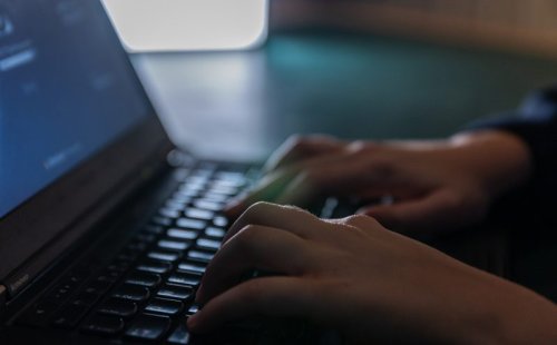 Porn would become crime under GOP proposal