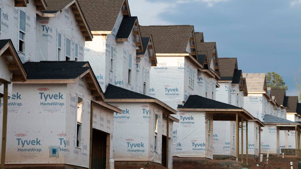 Triangle real estate