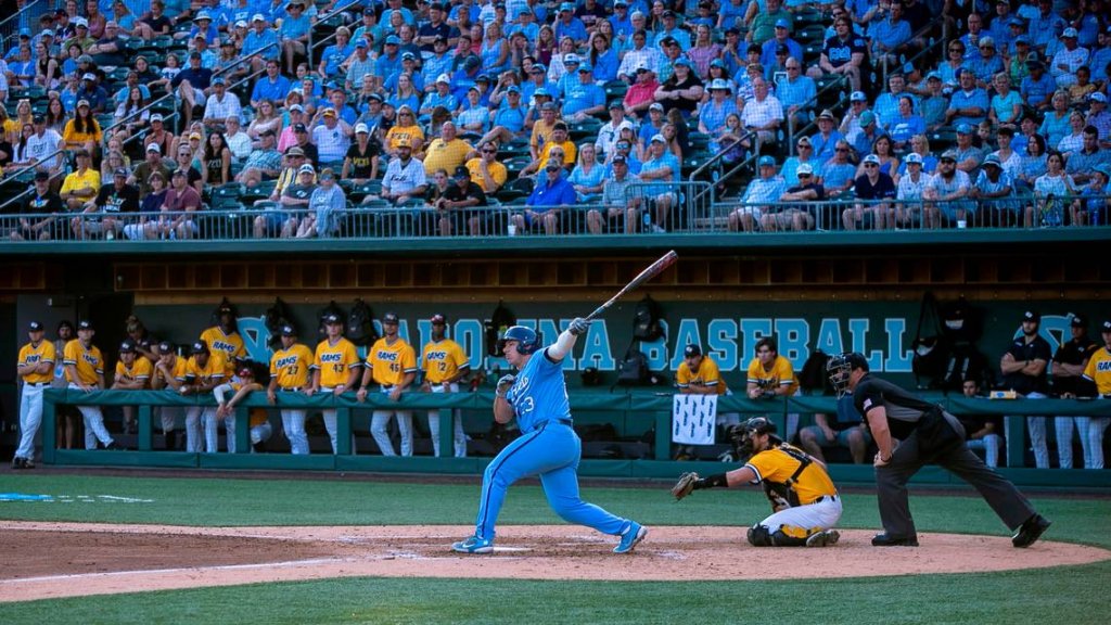 How one swing of Alberto Osuna’s bat helped fuel UNC baseball’s run to Super Regionals
