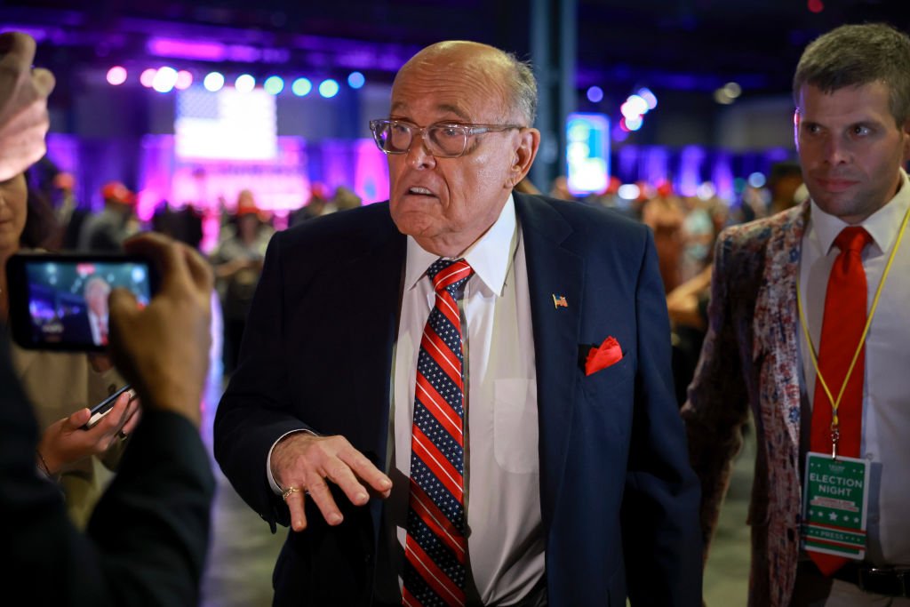 Trump Pardons Giuliani And Other 2020 Election Deniers