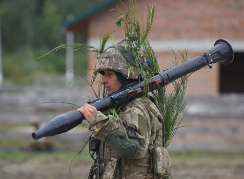 Germany breaks with NATO allies to rebuff Ukraine's pleas for weapons