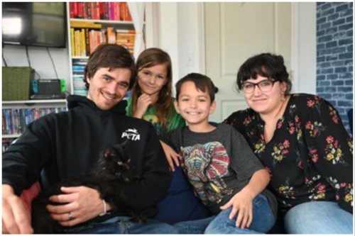 Cat Saved From Turkey Earthquake Adopted by Rescuer's Family in Virginia