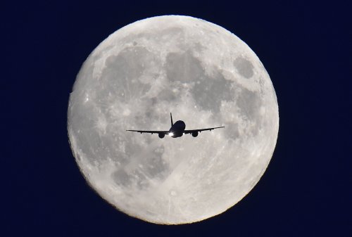 Climate Change Adds to Flight Time for Transatlantic Journeys