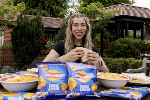 Woman tries first proper meal after 23 years of only eating potato chips